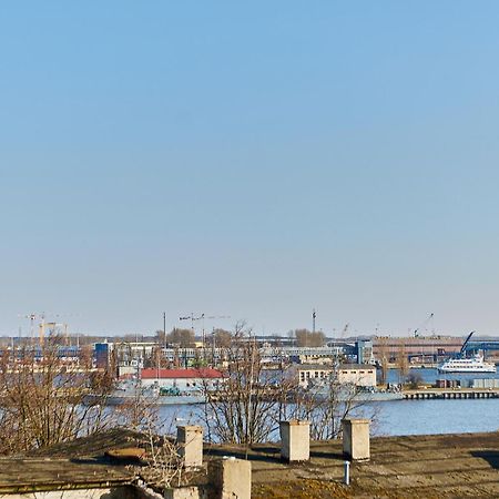 Golden Hour Apartments- Plac Slowianski 43 Świnoujście Buitenkant foto